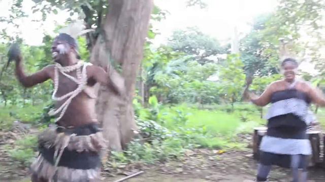Afringoma - dancing and drumming group from Tanzania смотреть онлайн