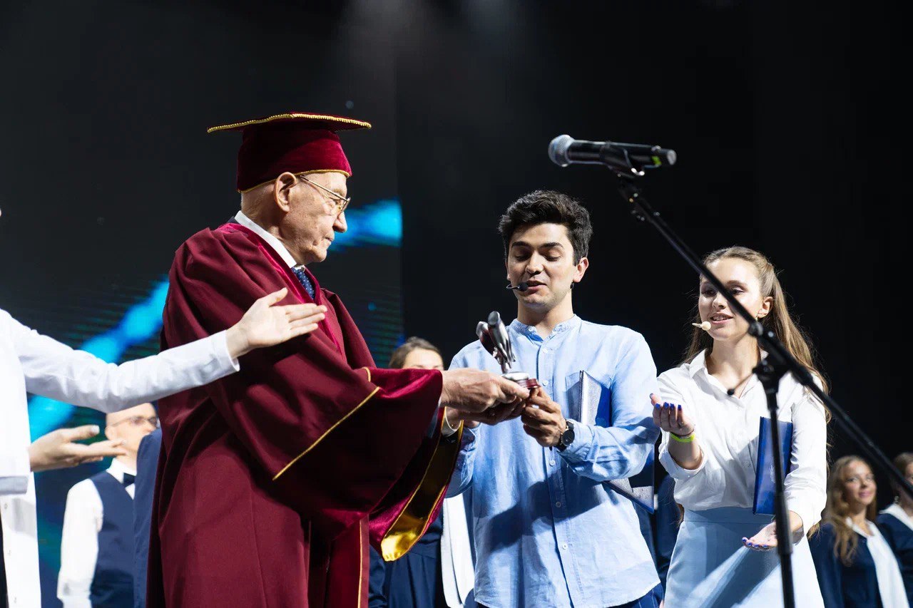 Сеченовскому Университету – 265 лет смотреть онлайн