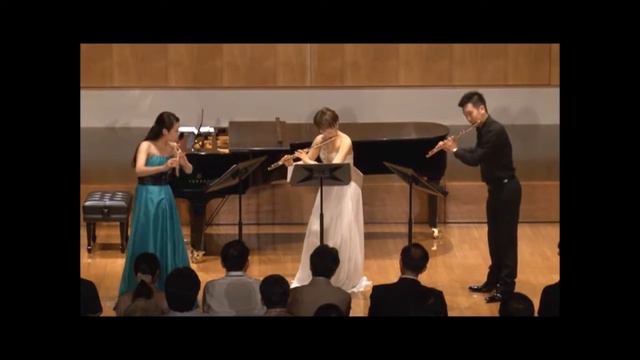 YAMAHA players play Flute Trio in G minor Op 13 No 2 by Friedrich Kuhlau смотреть онлайн