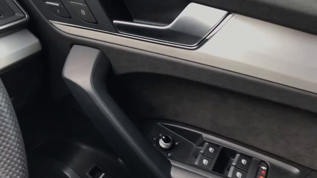 Audi Q5 S-Line in Mythos Black | Quattro S tronic | Blackburn Audi смотреть онлайн