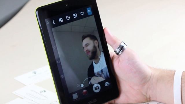 ASUS MeMO Pad HD 7 - обзор планшета от Revolver Lab смотреть онлайн