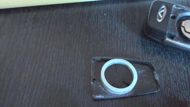 Замена батарейки в брелоке Chery Tiggo4