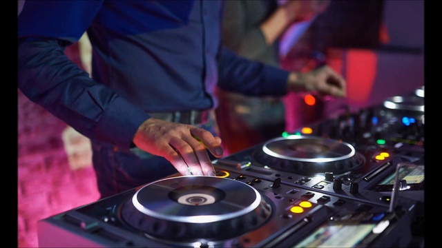 Will Smith - Gettin' Jiggy Wit It(Dj Den Remix)