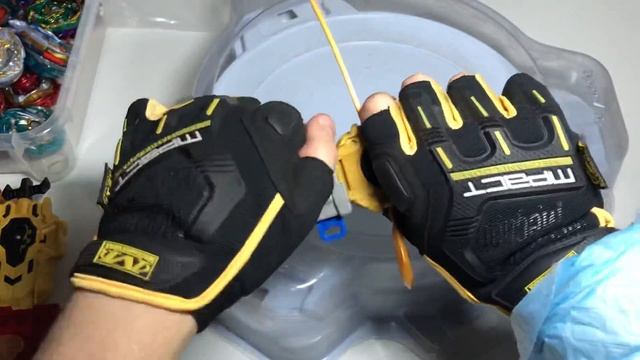 РУЧКА ДЛЯ ПУСКАТЕЛЯ КАК У РОНТАРО КИЯМЫ / Бейблэйд Бёрст / Beyblade Burst смотреть онлайн