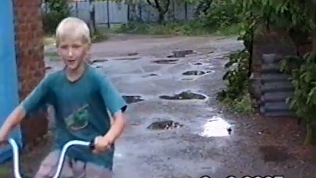 03.06.2007 Кореновск Клубная 39 двор соседи смотреть онлайн