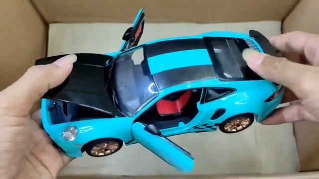 Looking For Diecast Cars, Rolls Royce, Lexus LM300H, Bugatti, Porsche, Honda, Toyota, Pagani, Ford3