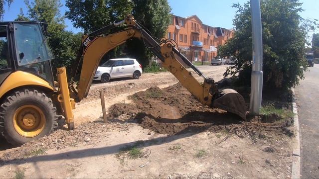 Caterpillar 428 f & е смотреть онлайн