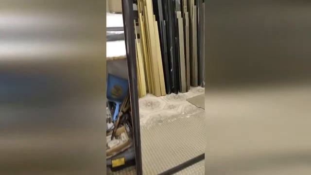 Зеркальные раздвижные двери- купе системы Версаль. Обзор работы. смотреть онлайн