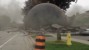 метеорит упал на Землю...