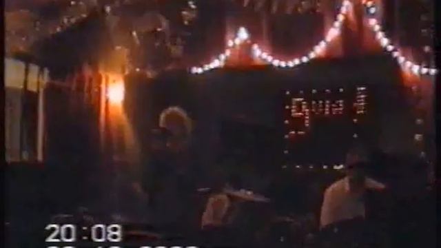 НЕ ДАЙ ЕМУ УЙТИ смотреть онлайн