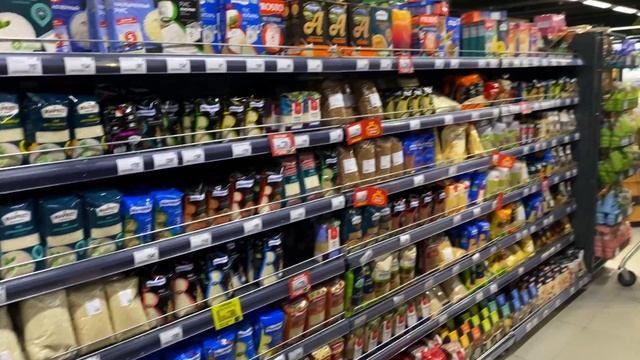 Grocery Shopping In St. Petersburg, Russia 2021