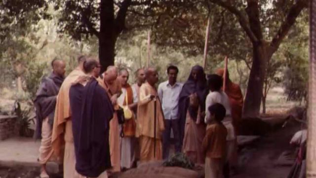 Krishna is First-class, His Devotees are also First-class - Prabhupada 0216 смотреть онлайн