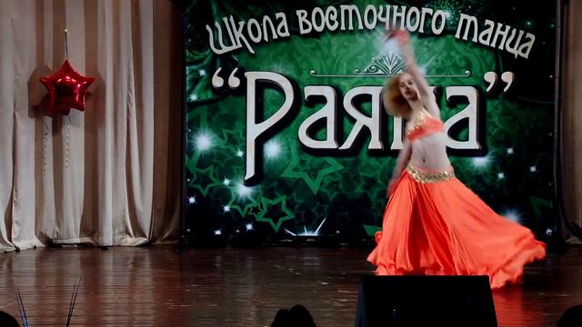 ШВТ "РАЯНА". Мария Евтухова. Эстрадная песня смотреть онлайн