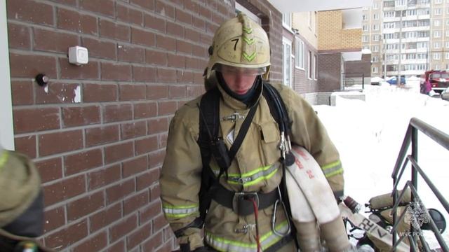 Пожарно-тактические занятия 7 пожарно-спасательной части 10 пожарно-спасательного отряда смотреть онлайн