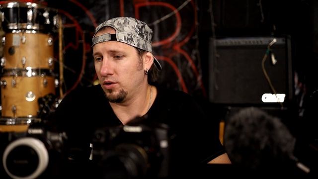 CANON EOS R: первая полнокадровая беззеркалка Кэнон. ПереRP, недоR6?