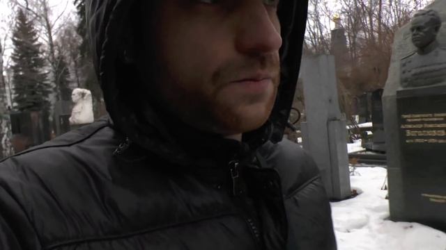 РАССКАЗ И ПРОГУЛКА ПО НОВОДЕВИЧЬЕМУ КЛАДБИЩУ смотреть онлайн