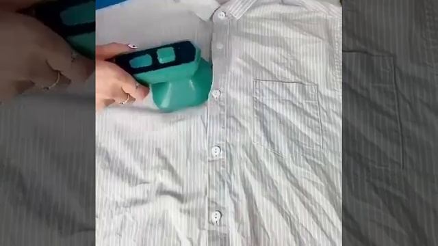 Portable Handheld Steam Iron Mini Travel Iron Fabric Garment Iron смотреть онлайн