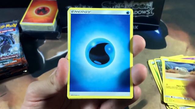 BRAND NEW! AMAZING PULLS! - OPENING A BURNING SHADOWS ELITE TRAINER BOX! смотреть онлайн