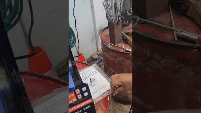 Soldadora Booniga MIG/TIG LIFT/ ARCO 300 Amp.