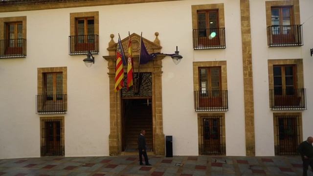 Exploring Historic Javea Spain and the Thursday Market смотреть онлайн