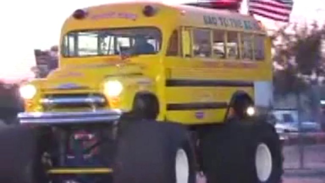 Школьный автобус смотреть онлайн