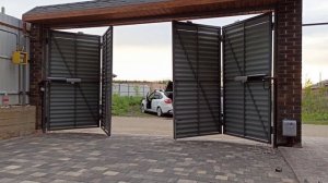 Распашные ворота «гармошка» с автоматикой CAME