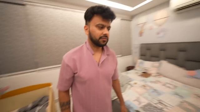 Night Time ROUTINE of One Month Old смотреть онлайн