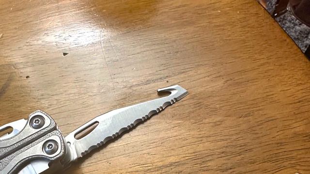 Leatherman charge TTI - REAL WORLD USAGE смотреть онлайн