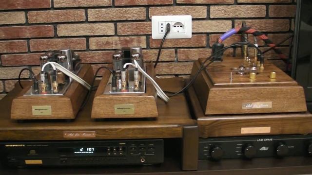 Magnavox Mono Tube Valve Amplifiers 1960 #2 смотреть онлайн