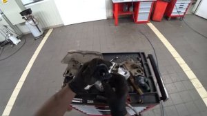 RAV-4. Замена передних втулок стабилизатора.