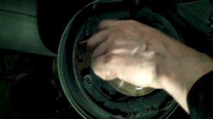 Замена задних тормозных колодок на Тойота