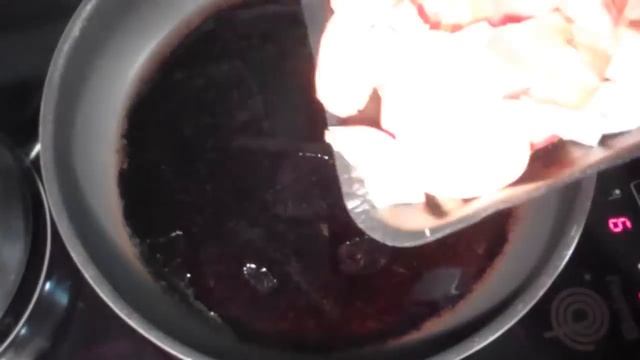 Amanita Caesarea con huevo cocinado a baja temperatura смотреть онлайн