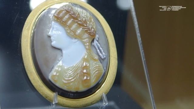 Экскурсия. «Роман с камнем Екатерины Великой. Глиптика из собрания Государственного Эрмитажа» смотреть онлайн