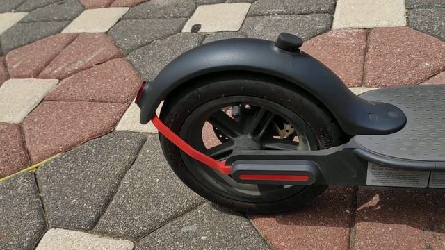 Сяоскутер Xiaomi m365 фиксируем заднее крыло כנף אחורית смотреть онлайн