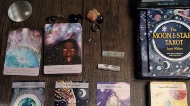 Tarot смотреть онлайн