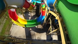 День в аквапарк, горки и прыжки в воду vlog 2