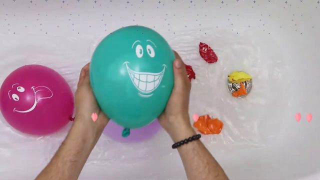 Шарики с водой Учим цвета Развивающее видео Детям Поем песню Лопаем Воздушные шарики смотреть онлайн