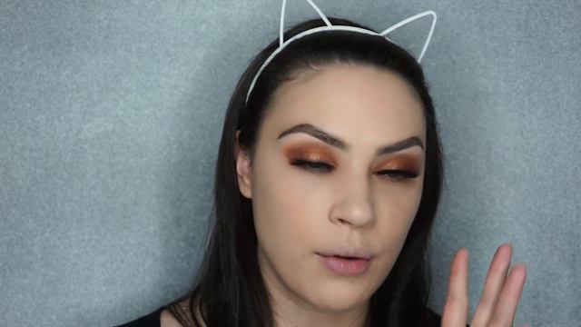 KYLIE Burgundy Palette | Review | Swatches | Tutorial | CAROL LAGO смотреть онлайн