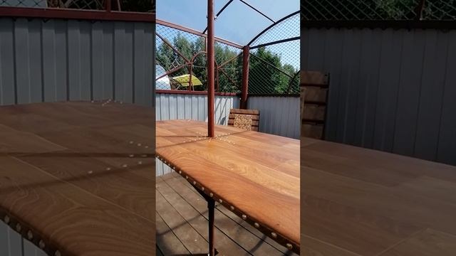 беседка из профильной трубы своими руками с поворотным столом