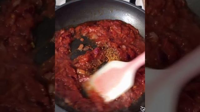 Фасоль в томатном соусе/Сытное блюдо для постного стола! смотреть онлайн