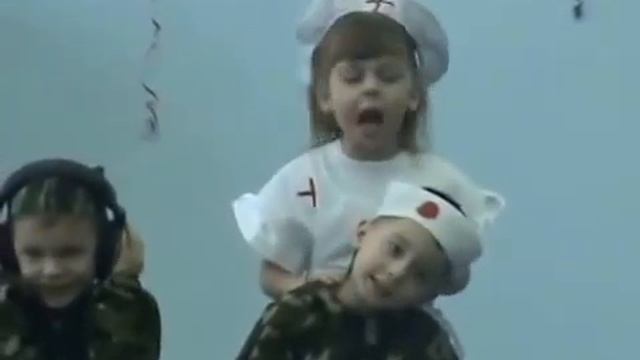 Инсценировка на стихи С.В. Михалкова "Мы тоже воины" смотреть онлайн
