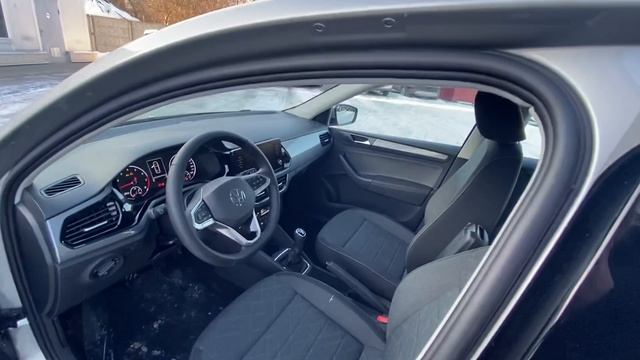 VW Polo 1.6 МКПП смотреть онлайн