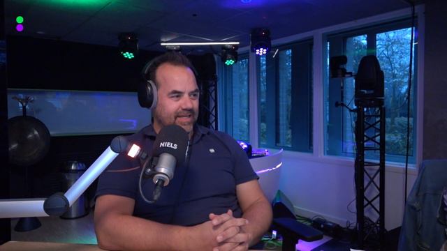 Dit zijn de grappigste appgroep-namen! 📱😂 | 538 Gemist смотреть онлайн