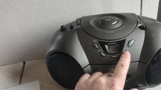 Магнитола LG CD- 323AX смотреть онлайн