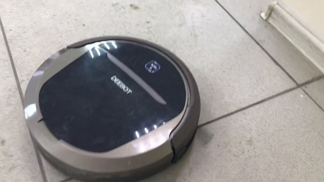 Робот пылесос DEEBOT смотреть онлайн