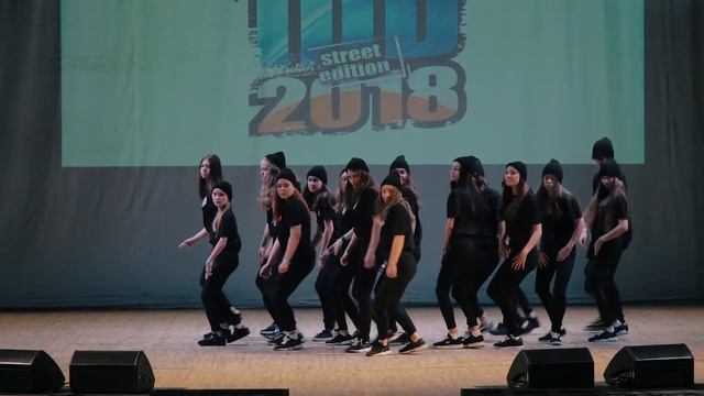 IDD 2018. STREET SHOW BEGINNERS. 2 место. "DZS CREW". смотреть онлайн