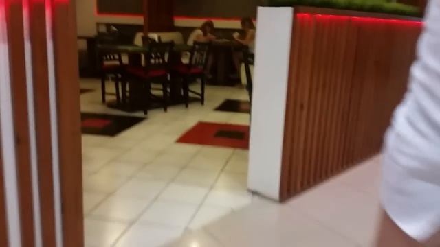 ВЛОГ: Ищем BUBBLE WAFFLE | Гуляем по Набережной