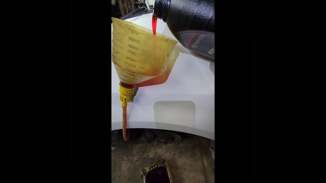 How to change transmission fluid for Toyota Sienna 3rd gen. смотреть онлайн