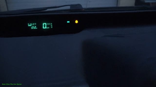 What is Yellow ICE Warning light in Toyota Prius. Years 2001 to 2010 смотреть онлайн