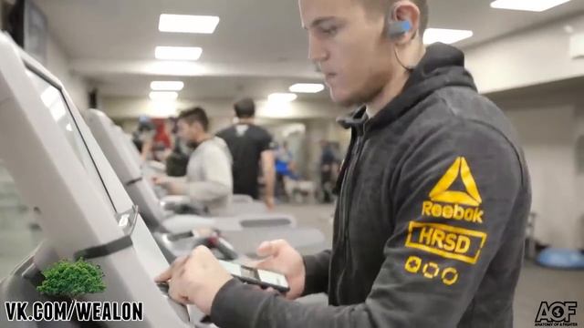 Анатомия UFC 223 - Тренировка команды Хабиба [Русская озвучка от My Life is MMA] смотреть онлайн